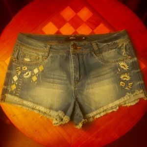Women's  Harper  shorts size 30.